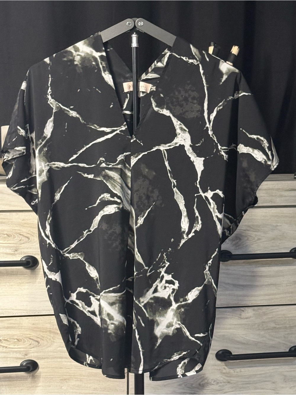 Women's Black Marble-Print Short Sleeve Shirt